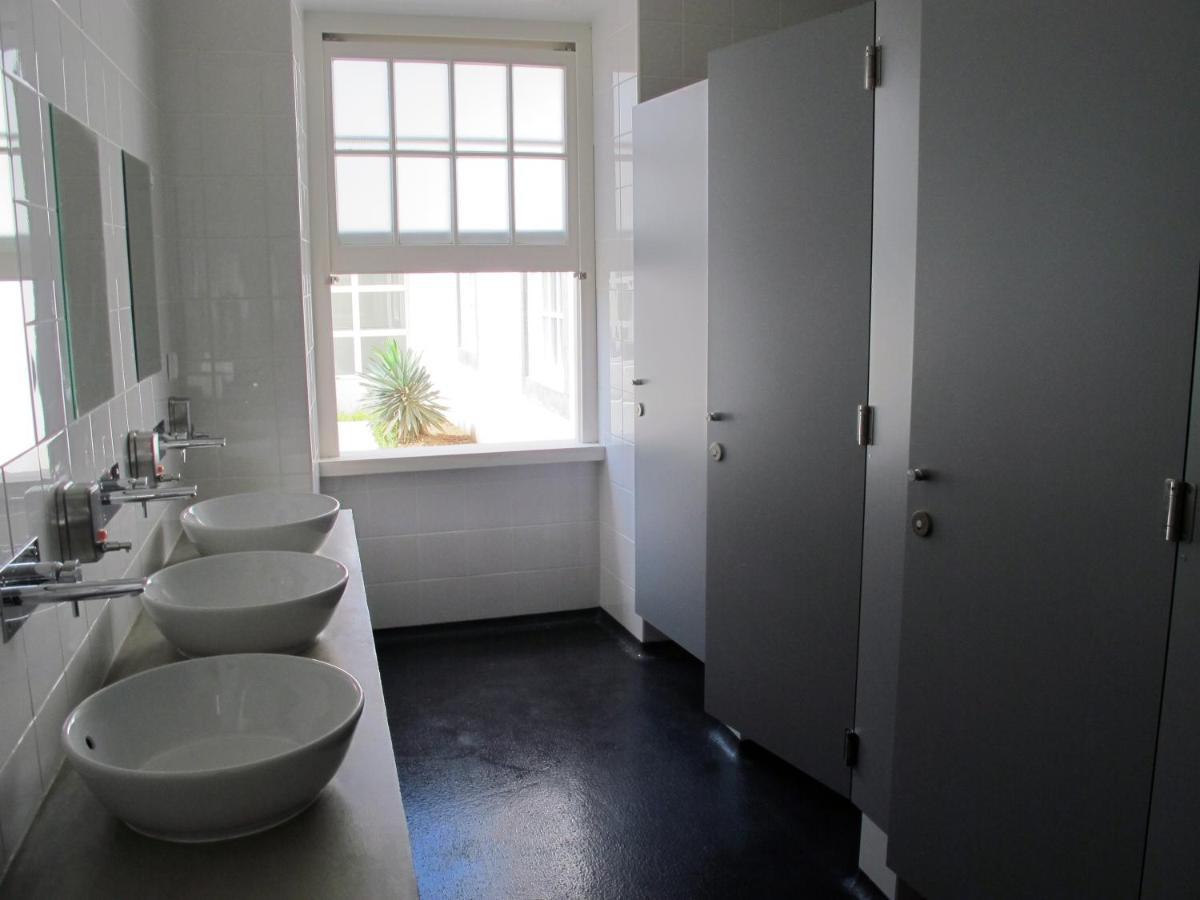Azores Youth Hostels - Sao Miguel Ponta Delgada Buitenkant foto