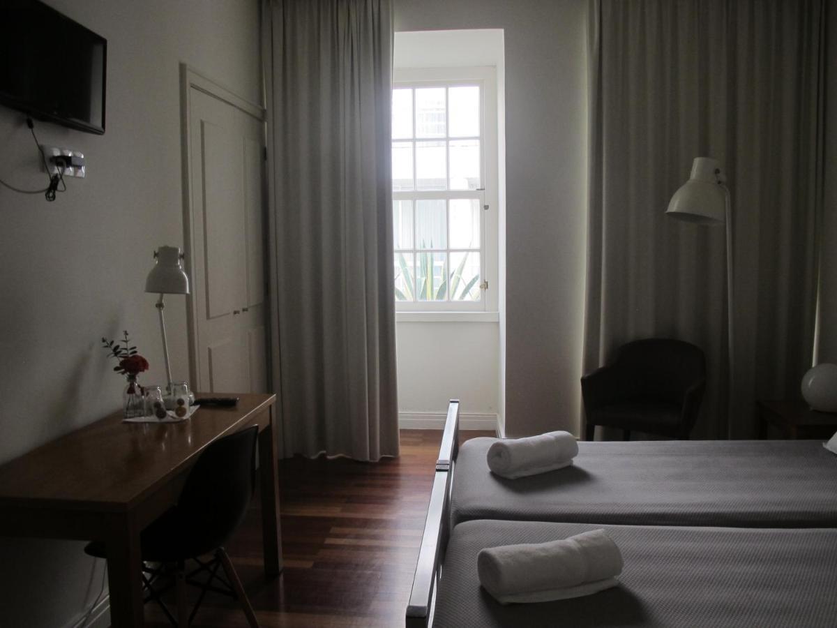 Azores Youth Hostels - Sao Miguel Ponta Delgada Buitenkant foto