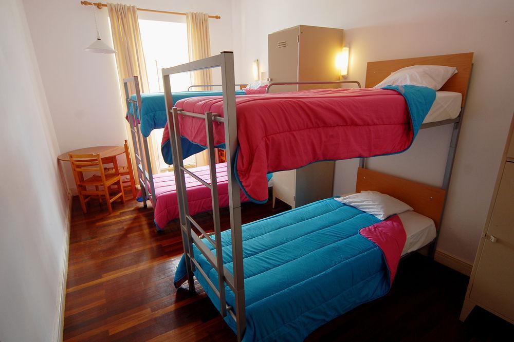 Azores Youth Hostels - Sao Miguel Ponta Delgada Buitenkant foto