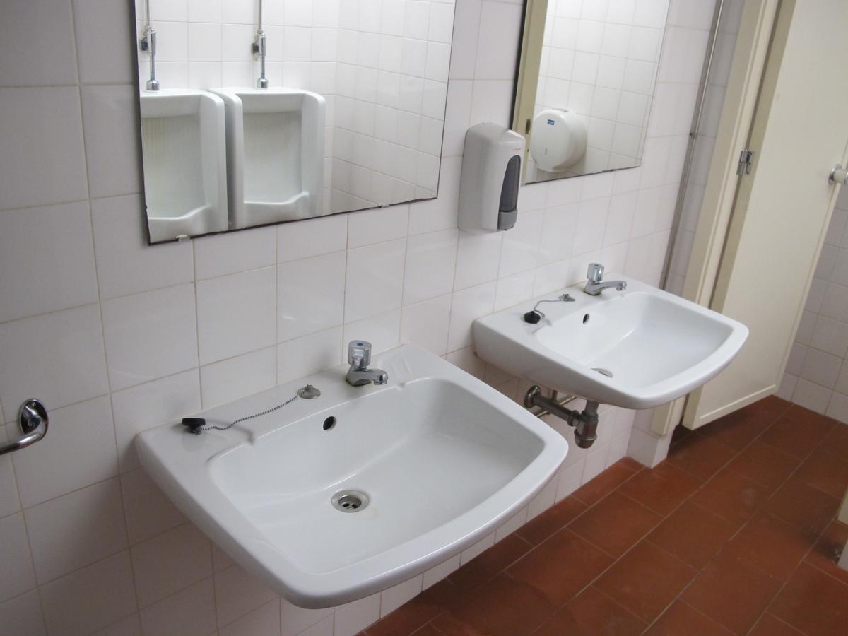 Azores Youth Hostels - Sao Miguel Ponta Delgada Buitenkant foto