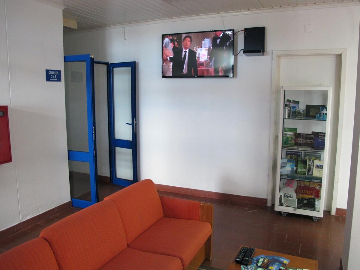Azores Youth Hostels - Sao Miguel Ponta Delgada Buitenkant foto