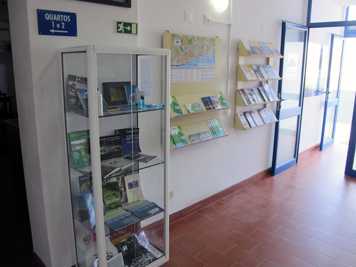 Azores Youth Hostels - Sao Miguel Ponta Delgada Buitenkant foto